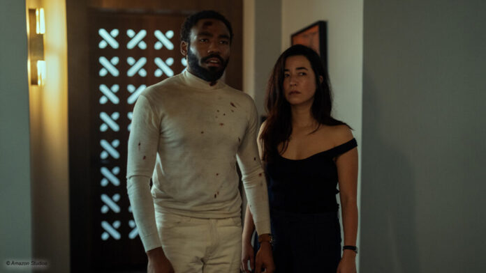 Donald Glover und Maya Erskine als 