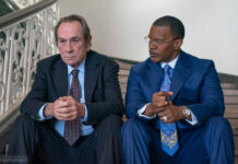 Tommy Lee und Jamie Foxx in "The Burial" bei Amazon Prime Video