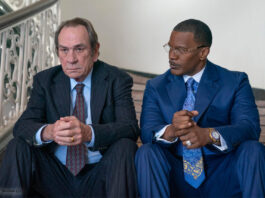 Tommy Lee und Jamie Foxx in "The Burial" bei Amazon Prime Video