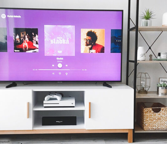 Fernseher Spotify Xbox