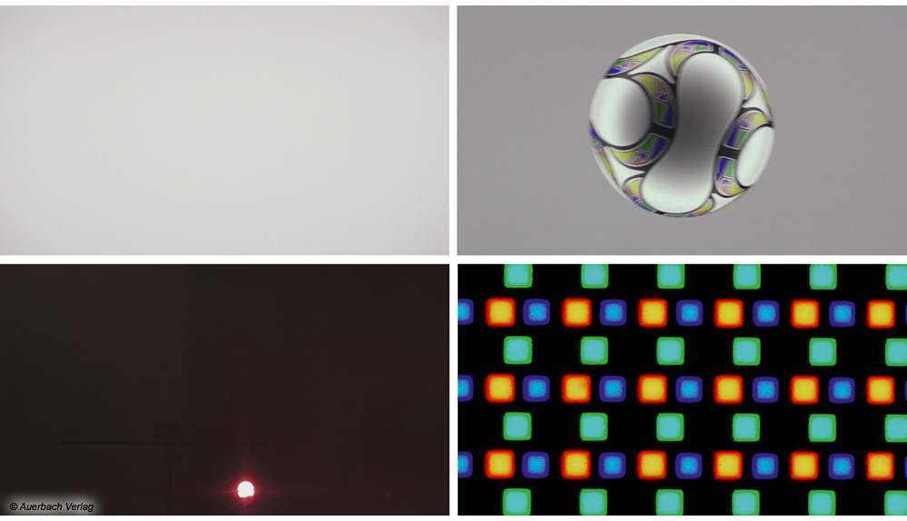 QD-OLED mit RGB-Subpixelraster: gleichmäßige Bildausleuchtung (ca. 90% Homogenität) und aktuell bestmögliche Bildqualität bei seitlicher Bildbetrachtung. Dezente Schatteneffekte und Pixelrauschen in dunklen Flächen erkennbar. Ungewöhnliche Dreieck-Subpixelanordnung kann zu Farbversatz an Konturen führen (grün oder violett, nur bei pixelgenauer Betrachtung direkt am Display erkennbar). Sehr gute Bewegtbildschärfe ohne künstliche Nachzieheffekte. Optimaler Bildkontrast, sehr gute Helligkeit sowie neutrale Farbtemperatur bei frontaler Sitzposition und seitlicher Bildbetrachtung gleichermaßen. Temporäre Nachleuchteffekte möglich. Kontrastfilter mindert Spiegelungen bei frontaler Betrachtung deutlich, allerdings Aufhellung der Bildfläche bei Umgebungslicht und Spiegelungen bei seitlicher Bildbetrachtung. Lichtreflexionen leicht gestreut und verfärbt
