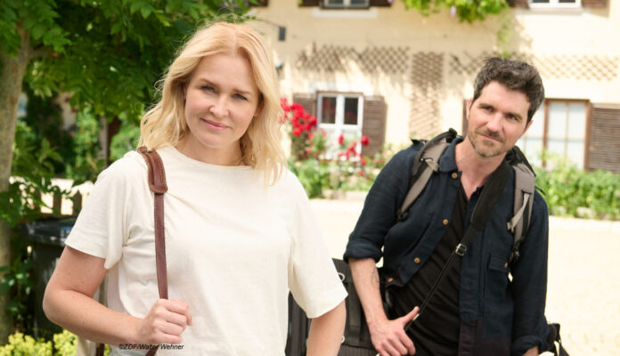 Lena Lorenz (3) "Lena Lorenz" in 10. Staffel
