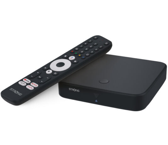 Smart TV Box SRT243 von Strong