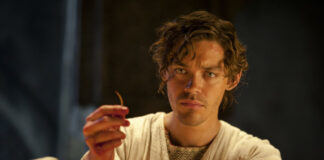 Tom Payne im Film Der Medicus