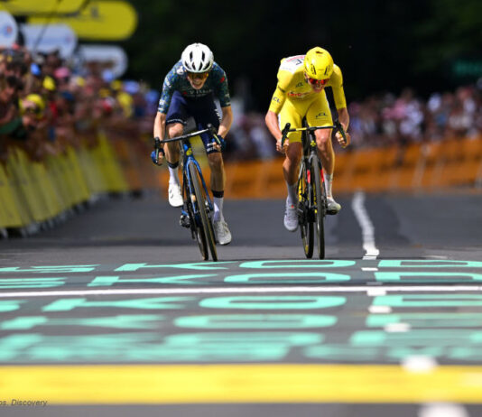 Tour de France: Zwei Rennsportler auf Etappe 11.