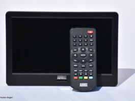 Mini-TV August DA900D