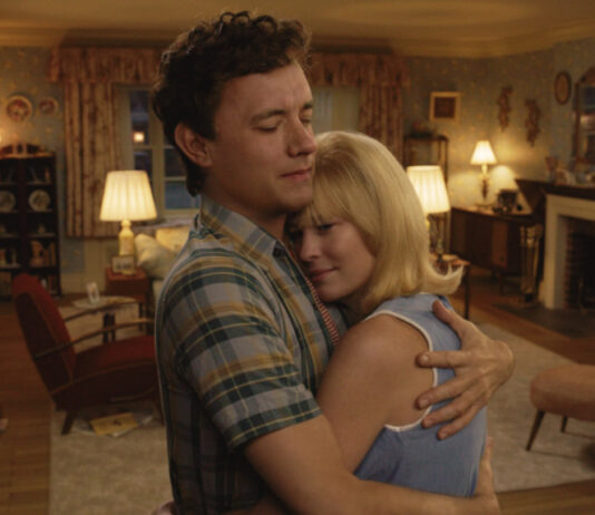Tom Hanks und Robin Wright in "Here"