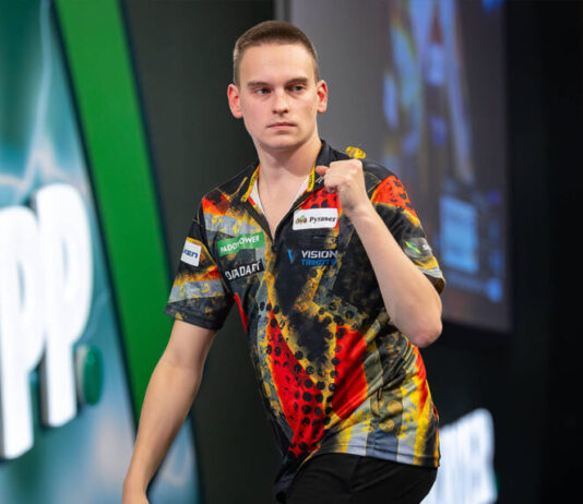 Ricardo_Pietreczko_Darts Pikachu