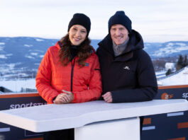 Lena Kesting und Severin Freund begrüßen das ZDF-Publikum zur Vierschanzentournee live aus Oberstdorf