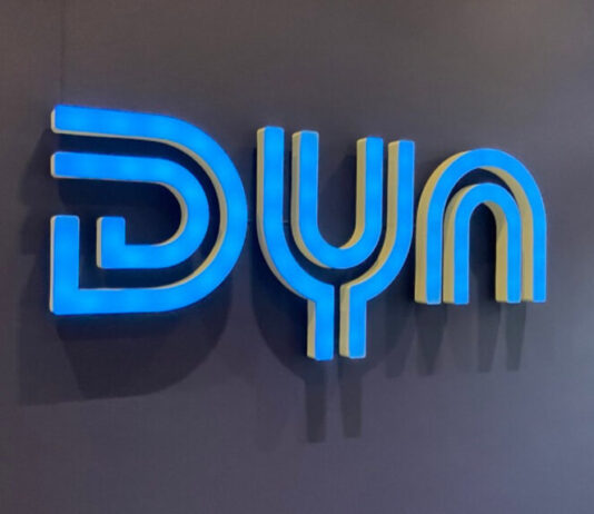 Dyn