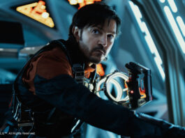 Cassian Andor im Raumschiff