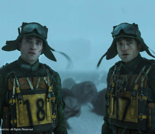 Robert Pattinson in "Mickey 17"