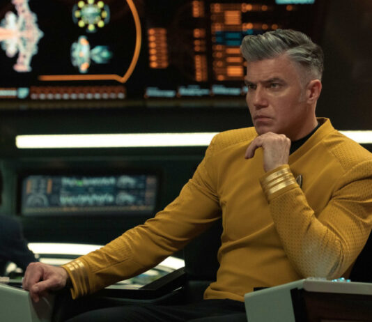 Star Trek Strange New Worlds, Pike