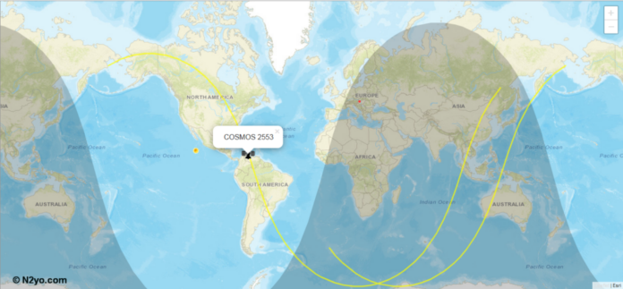 Der russische Cosmos 2553 ist vermutlich außer Kontrolle geraten