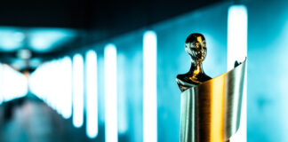 Deutscher Filmpreis - Lola-Statuette