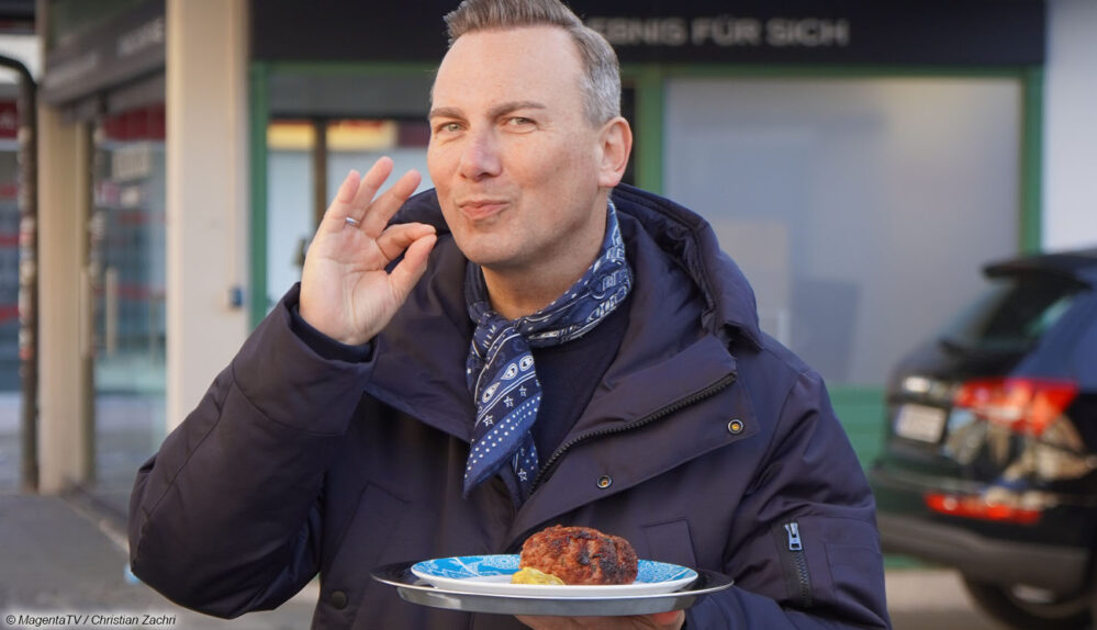 Tim Raue feiert die besten Fleischpflanzerl auf MagentaTV