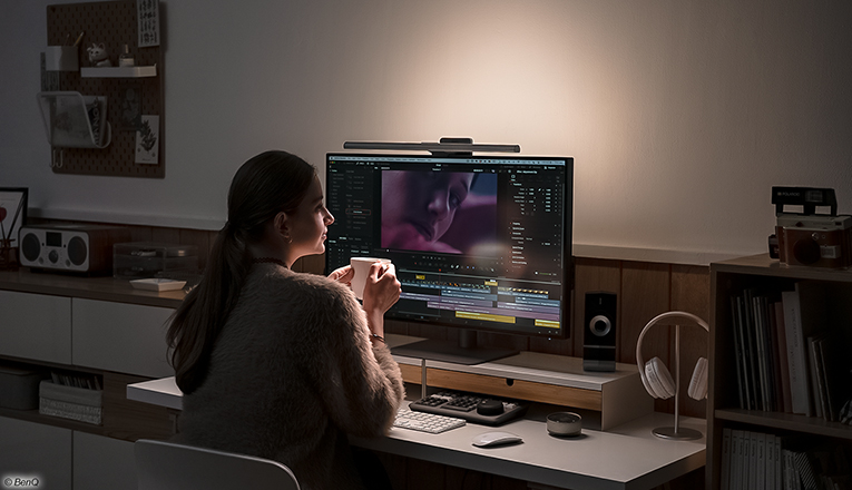 Besser-sehen-Neue-LED-Monitor-Leuchte-von-BenQ