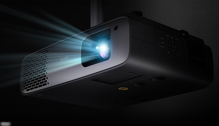BenQ-mit-neuem-Heimkino-Beamer