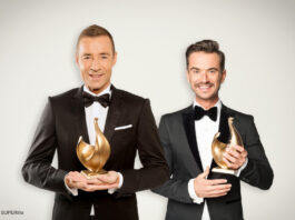 Kai Pflaume und Florian Silbereisen mit der Goldenen Henne