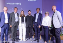v.l.Stefan Sutor (Medien.Bayern), Dr. Thorsten Schmiege (BLM), Dr. Carolin Gierth (BLM), Felix Rieger (Medien.Bayern), Markus Knall (Ippen.Media), Annette Kümmel (Medien.Bayern), Jim Sengl (Medien.Bayern)