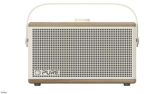 140725 Pure Classic Aura Neuer Bluetooth-Speaker von Pure mit Hintergrundlicht.