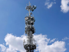 Neue Antenne für besseren Empfang von DAB+ in Luzern.