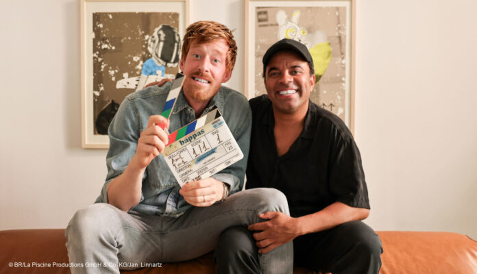 Bappas Simon Pearce und Sebastian Winkler am Set von BAPPAS