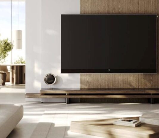 Loewe Stellar 97 inch