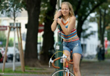 Inke auf dem Fahrrad