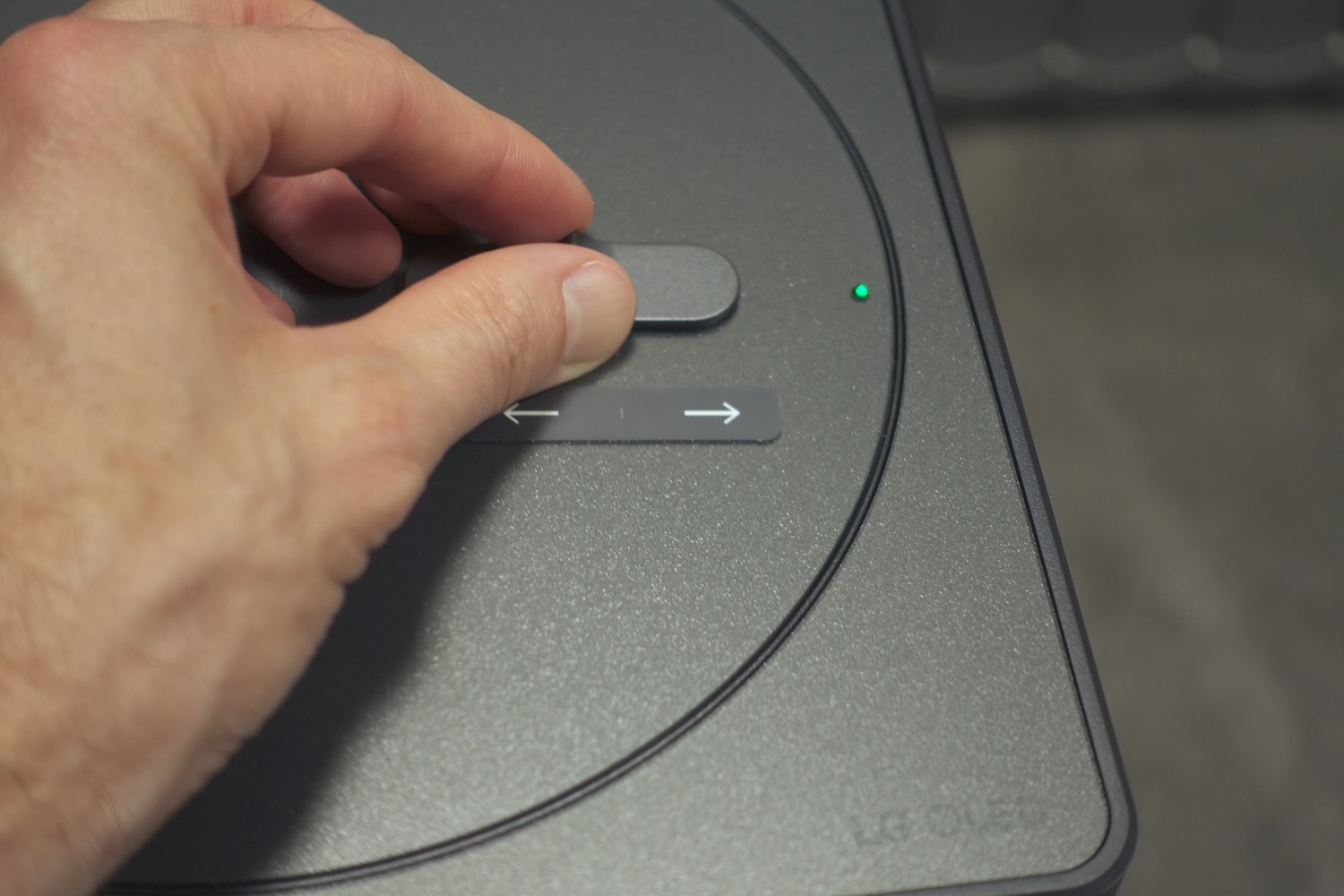 LG OLED M5 Wireless Connection