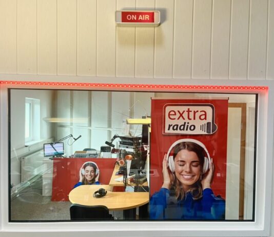 extra-radio