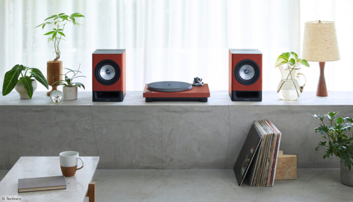 IFA 2025: Technics-Plattenspieler kombiniert Tradition und Moderne.