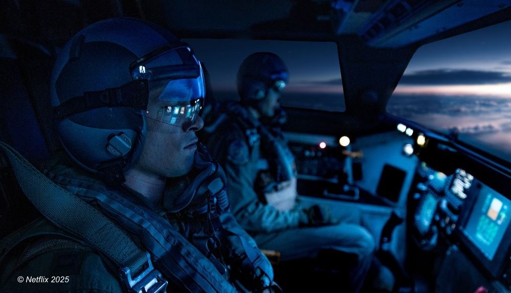 Piloten im Cockpit in A HOUSE OF DYNAMITE